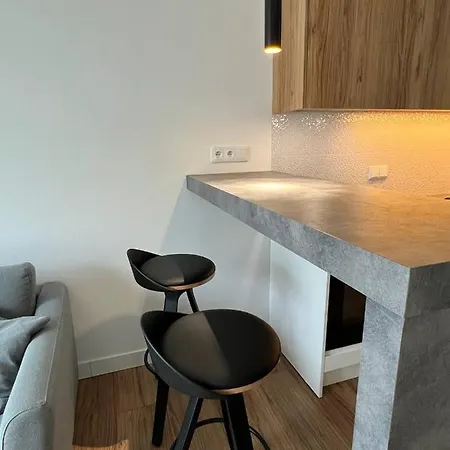 Rent4you 2-room Mennica