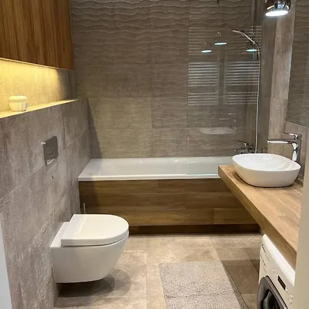 Rent4you 2-room Mennica Lejlighed